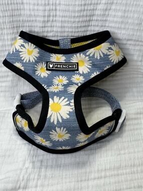 Frenchie Blue Daisy Flower Reversible Yellow Check Harness Dog Vest Size Medium